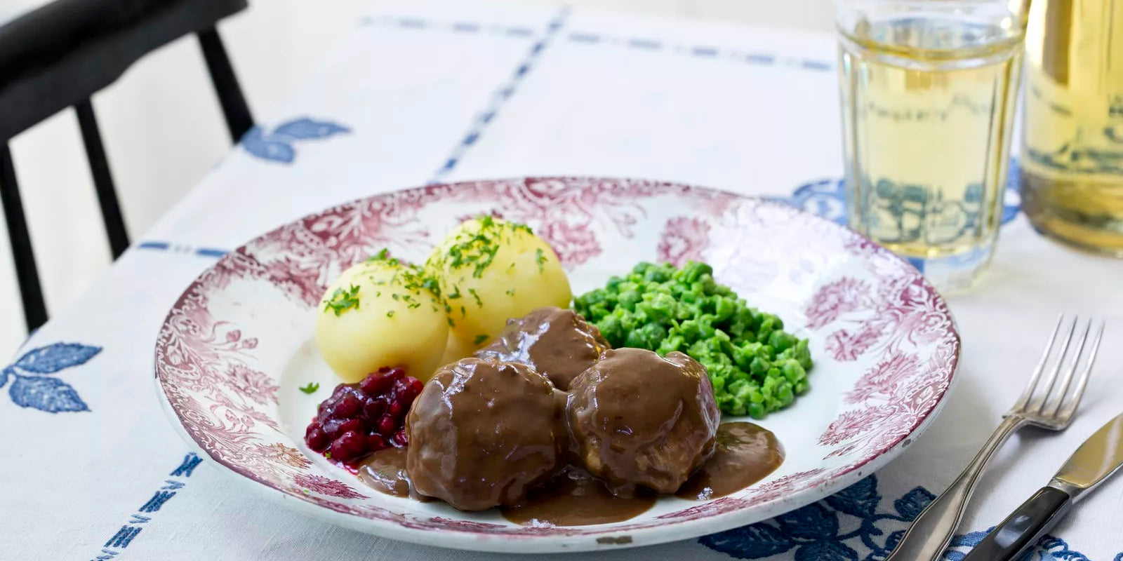 The Norwegian dinner staple Kjøttkaker Recipe Norwegian Foodstore